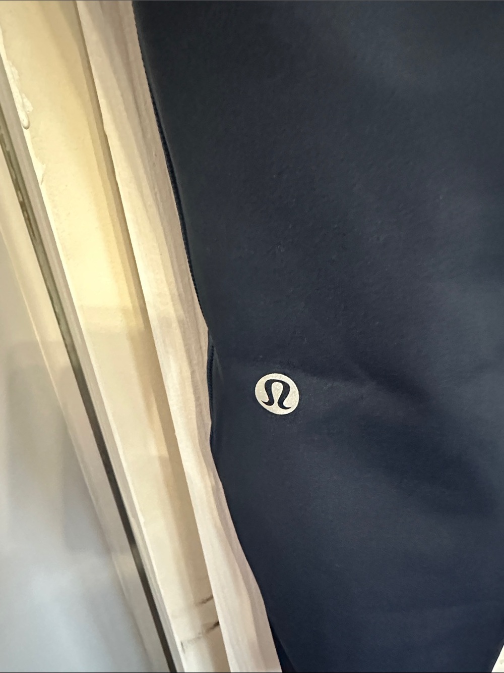 Lululemon base pace tight 25 inch size 10 - Picture 4 of 6